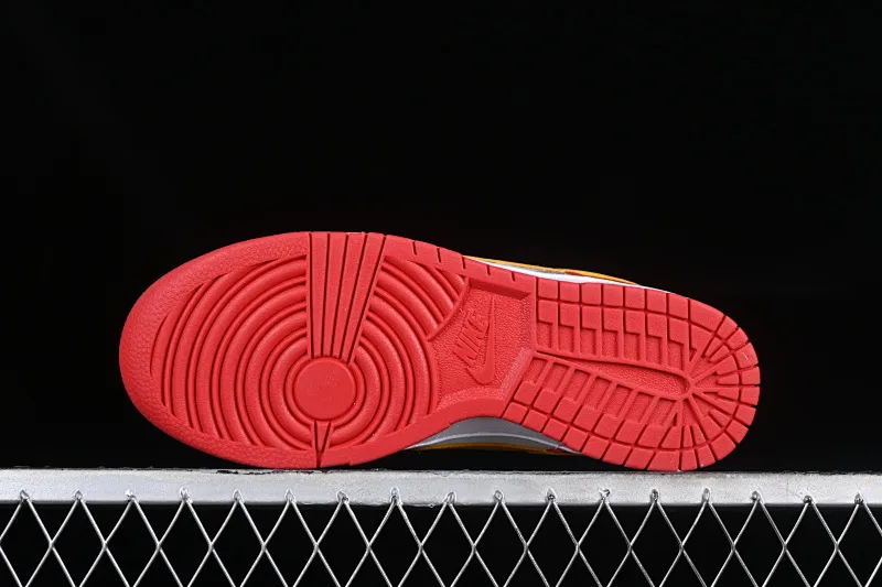 All Categories Nk SB Dunk Series Nk SB Dunk Low Low-top Sneakers Nk Dunk Low Customized Series Chinese Style-Dragon and Phoenix Festive Wedding Shoes FD9762-061